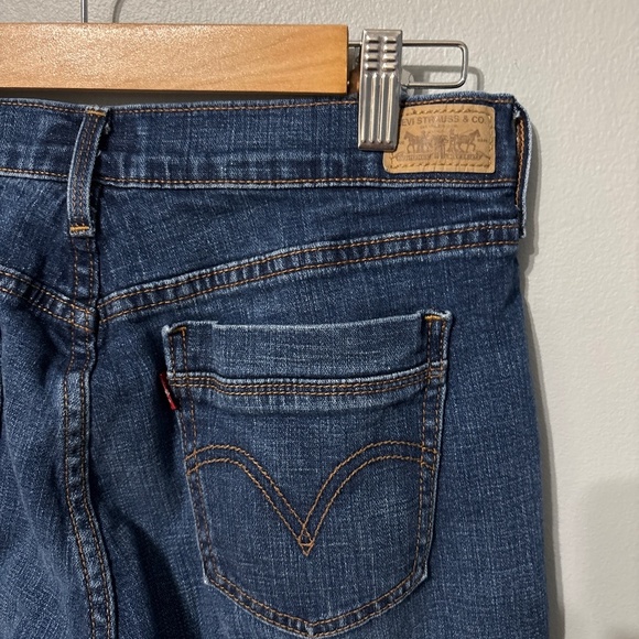 Levi’s shorts women’s size 8 blue 515 Bermuda cuffed 100% cotton - Picture 5 of 7